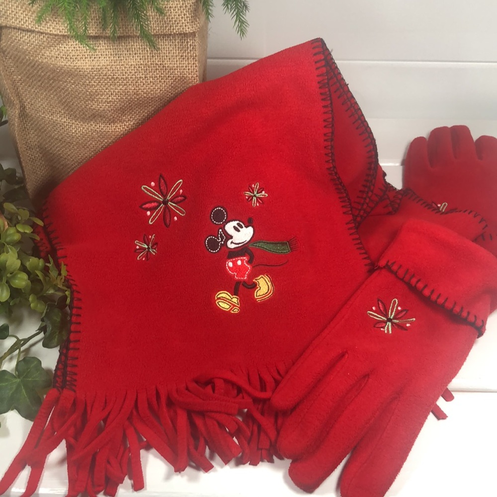 Disney Scarf & Glove Set